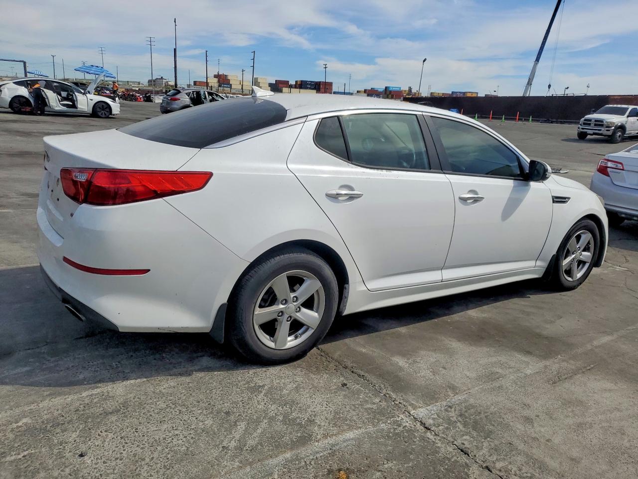 2015 KIA OPTIMA LX photo 7