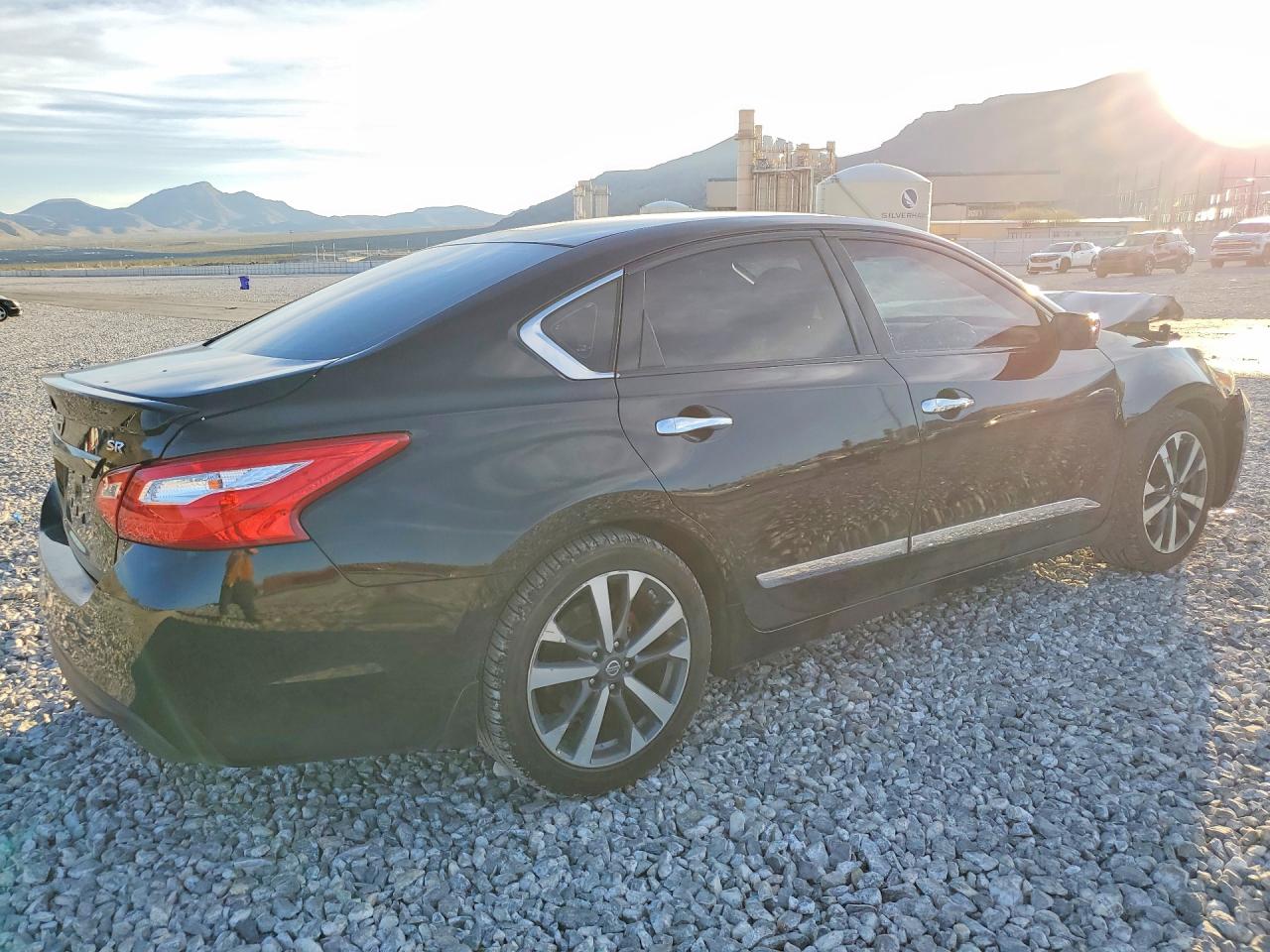 2016 NISSAN ALTIMA 2.5 SR photo 7