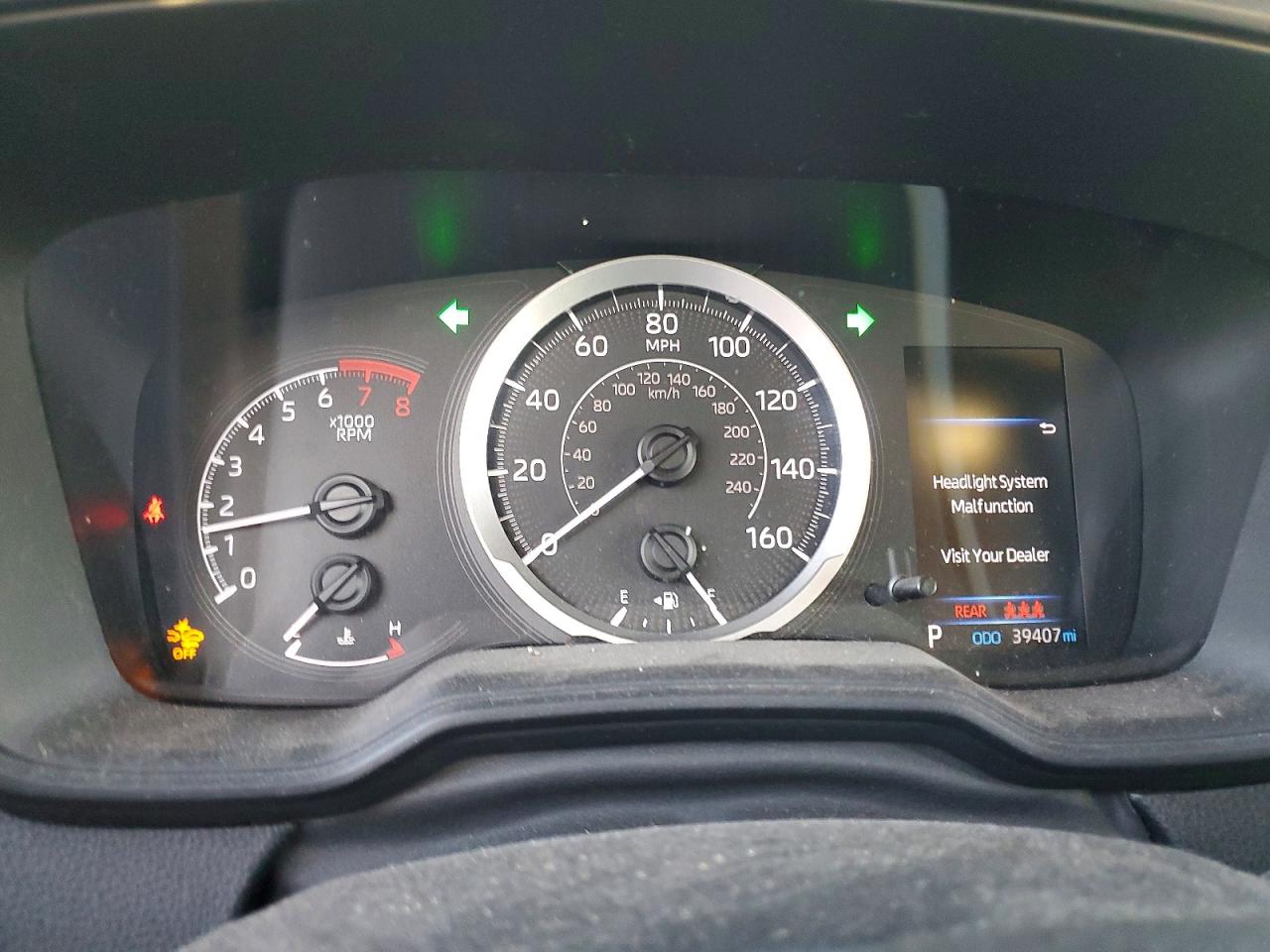 2020 TOYOTA COROLLA LE photo 9