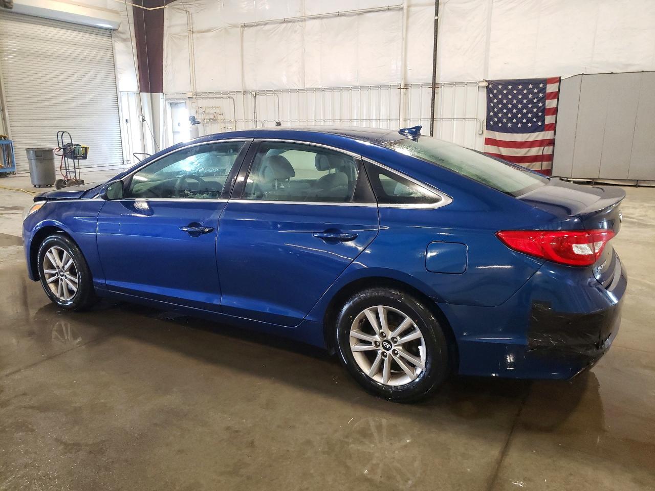 2017 HYUNDAI SONATA BASE photo 4