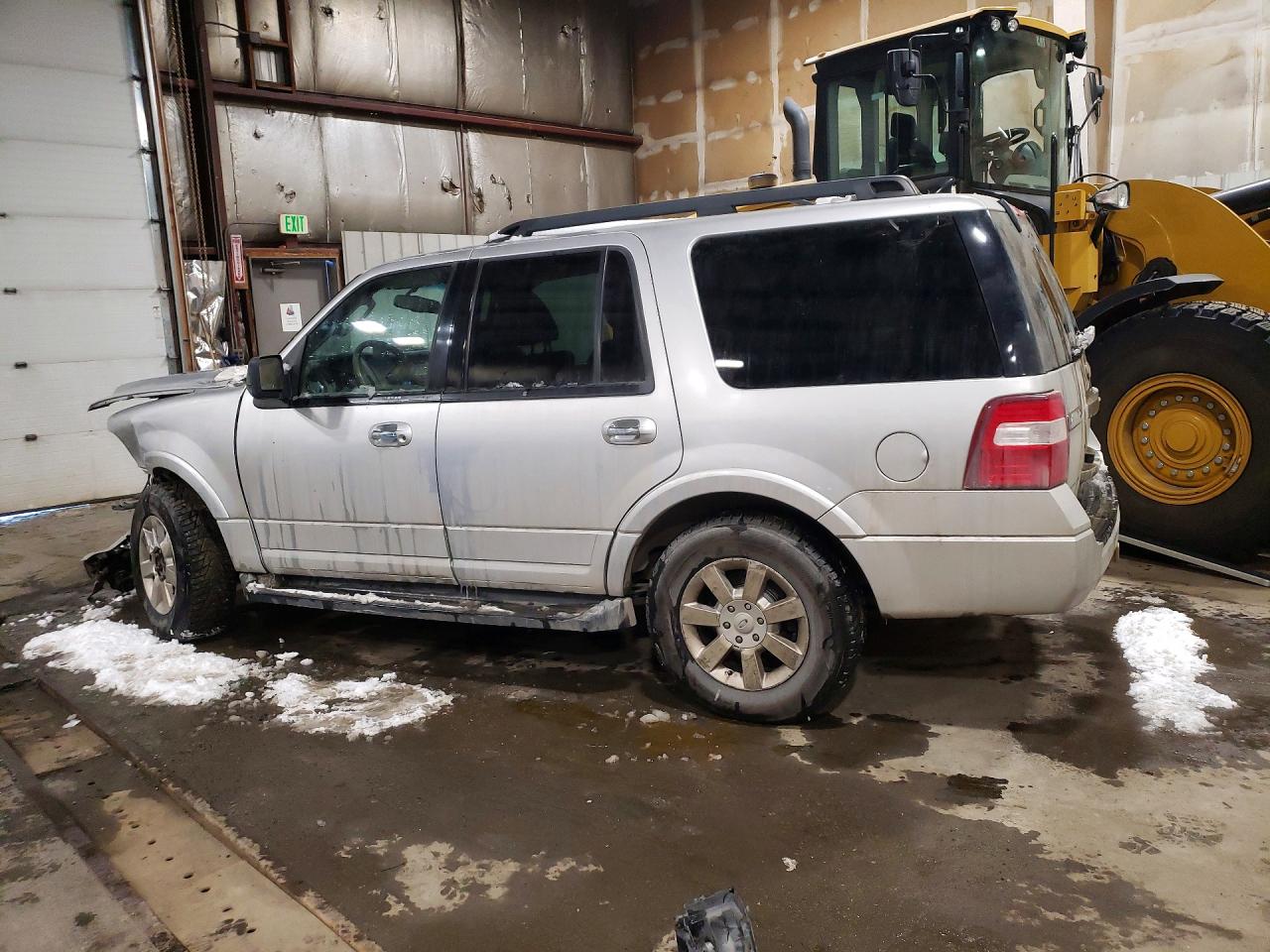 2010 FORD EXPEDITION XLT photo 4