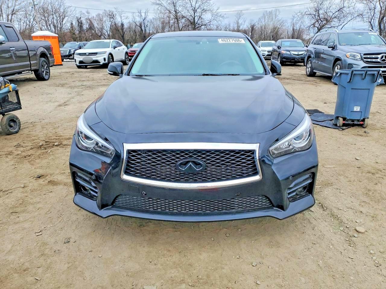 2015 INFINITI Q50 SPORT photo 13
