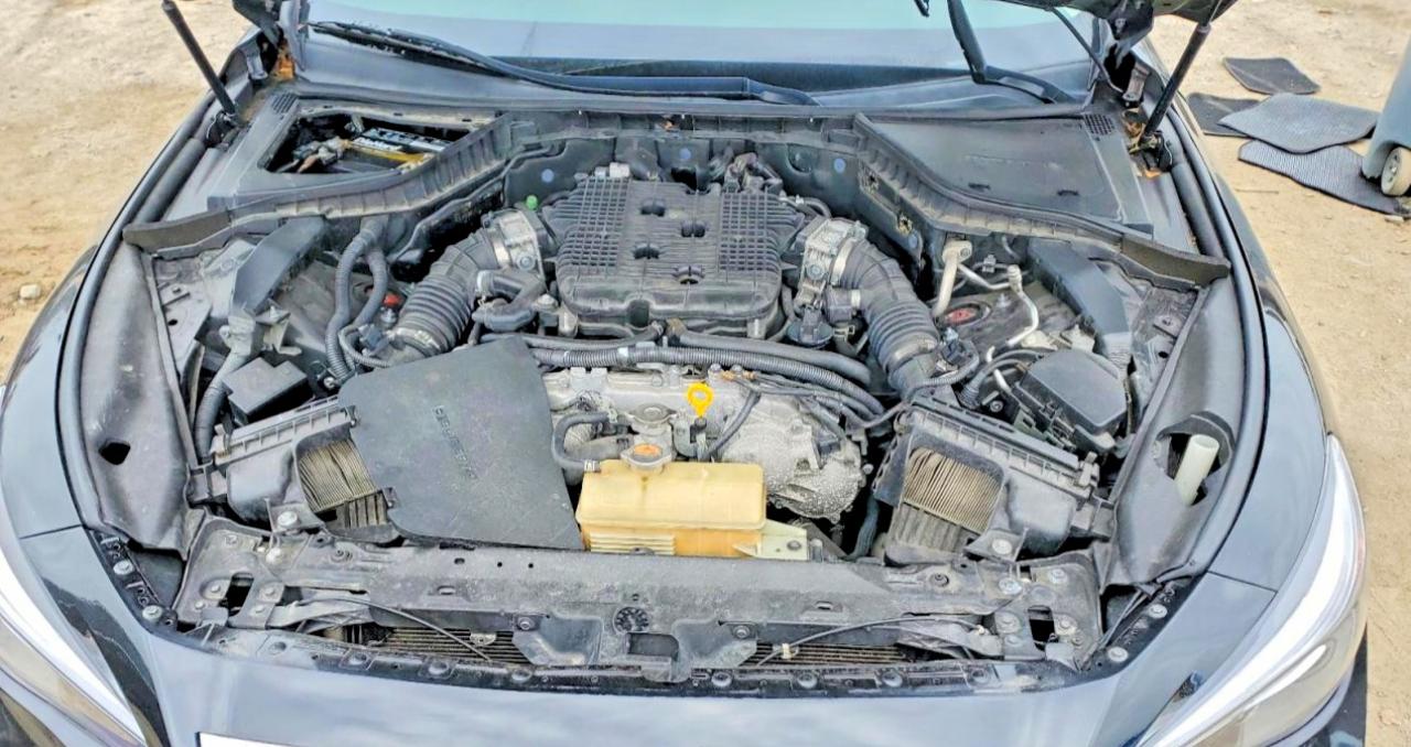 2015 INFINITI Q50 SPORT photo 31