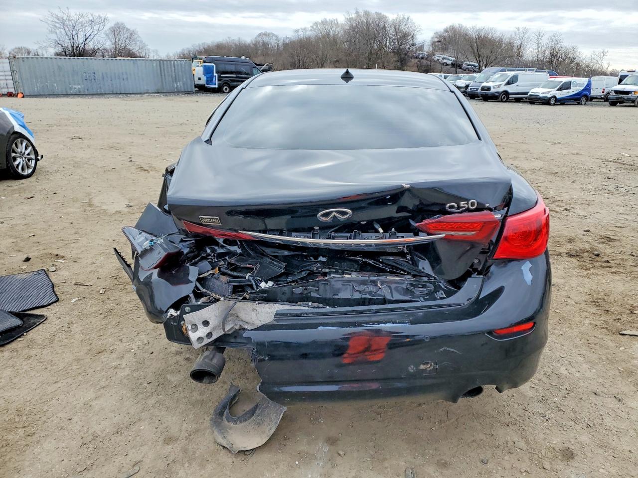 2015 INFINITI Q50 SPORT photo 16