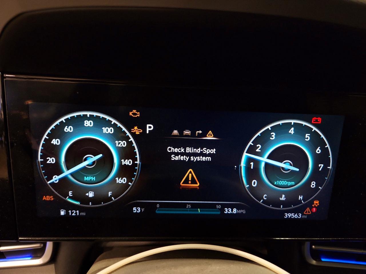 2024 HYUNDAI ELANTRA SEL photo 9