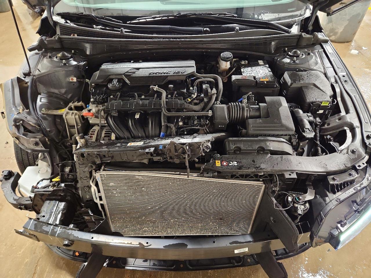 2024 HYUNDAI ELANTRA SEL photo 11