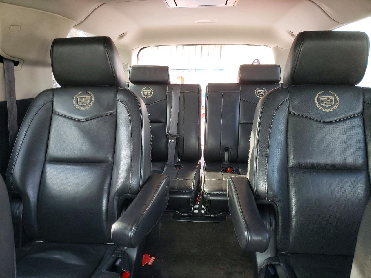 2012 CADILLAC ESCALADE ESV PLATINUM photo 10