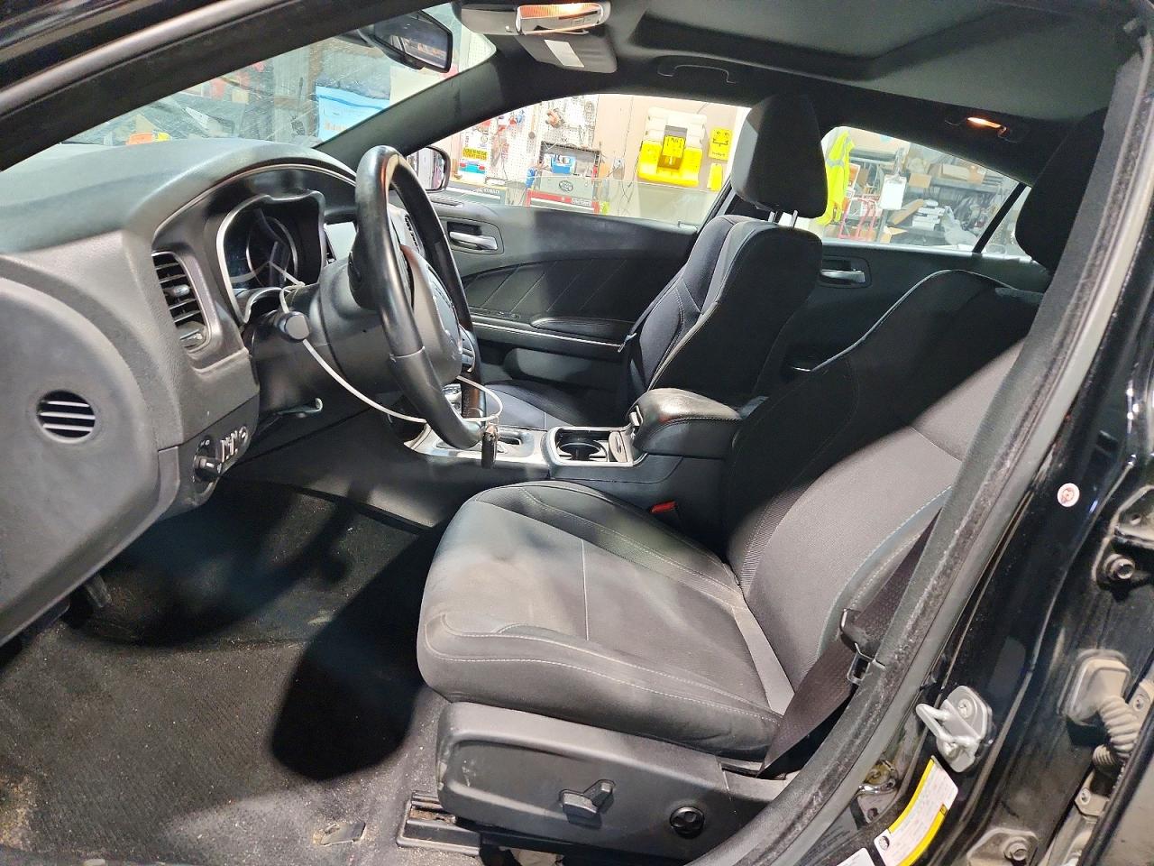 2015 DODGE CHARGER SXT photo 7