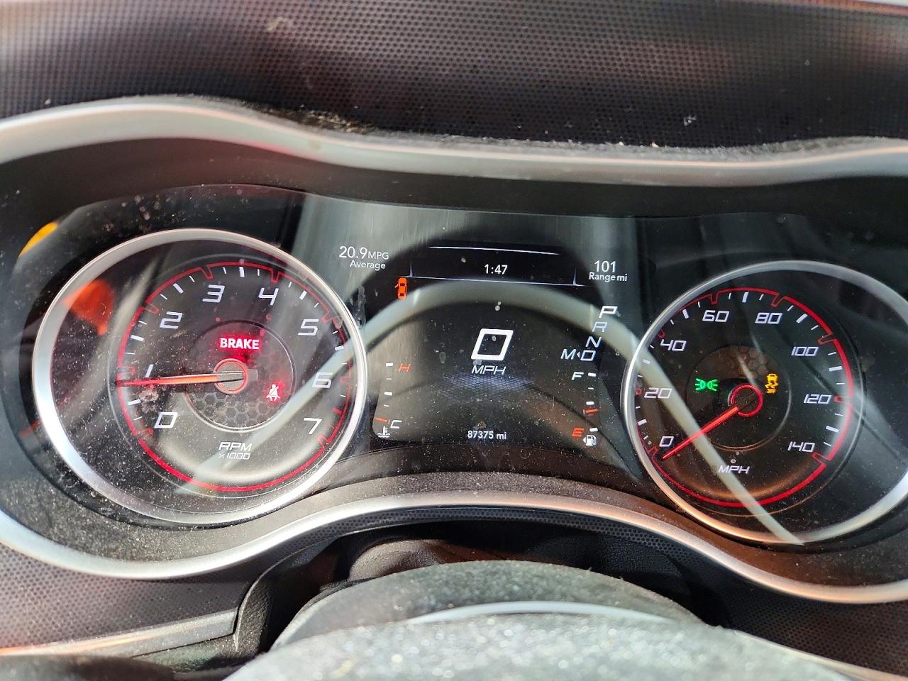 2015 DODGE CHARGER SXT photo 9