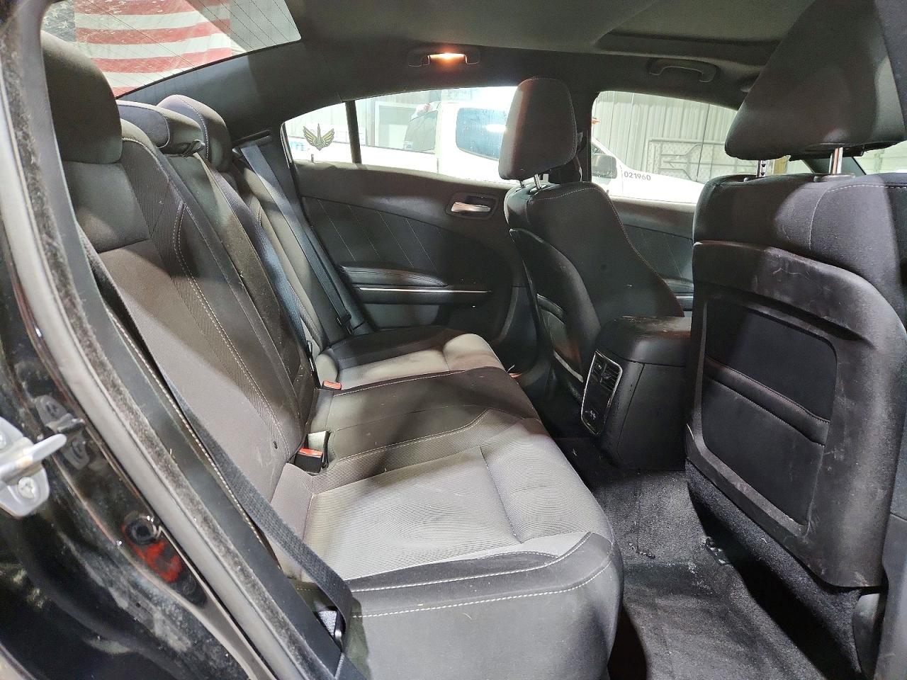 2015 DODGE CHARGER SXT photo 10