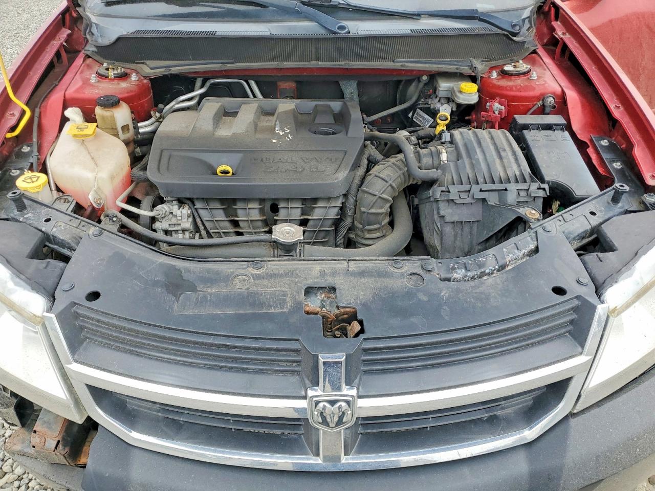 2010 DODGE AVENGER R photo 11