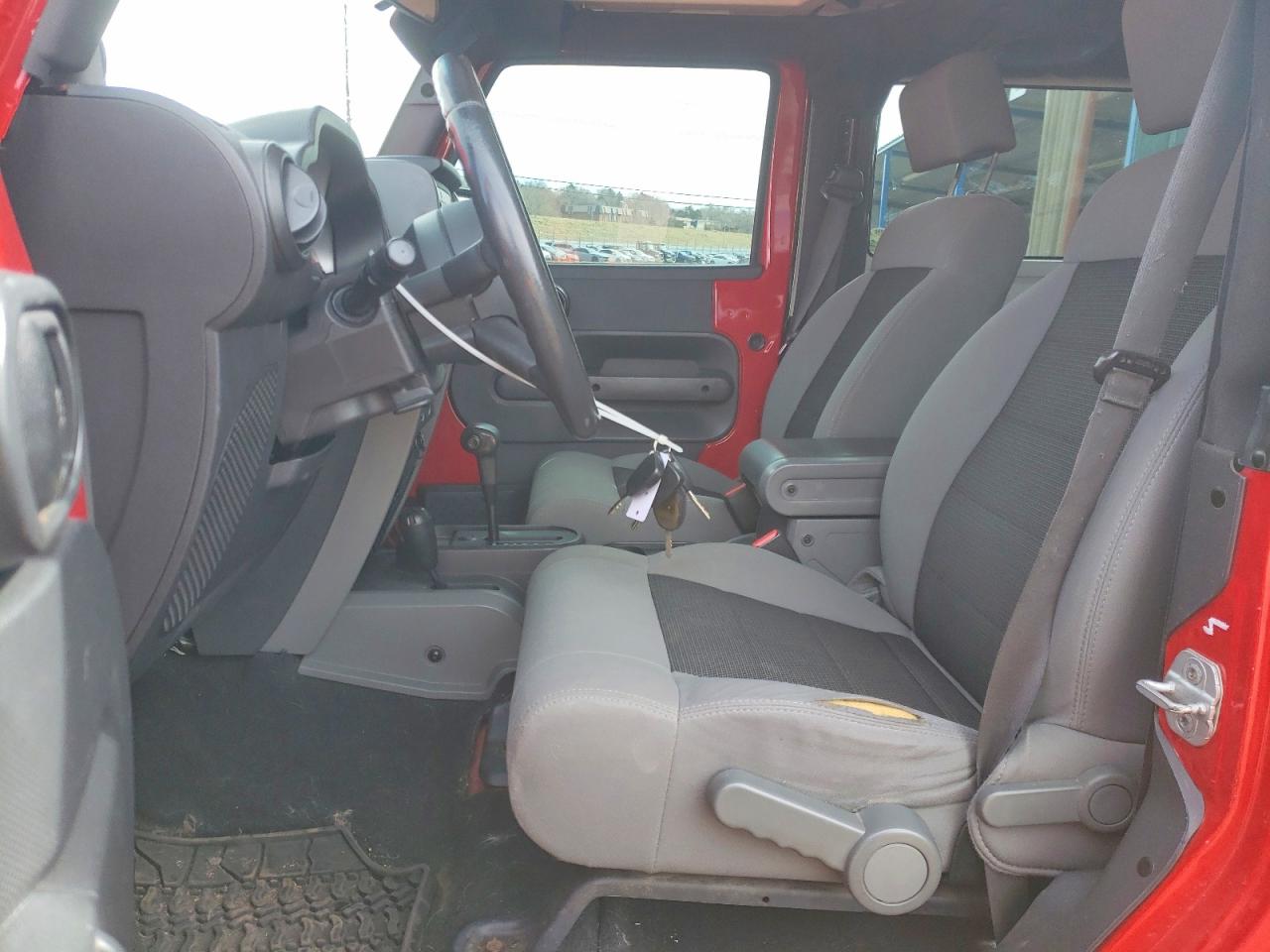 2010 JEEP WRANGLER SPORT photo 19