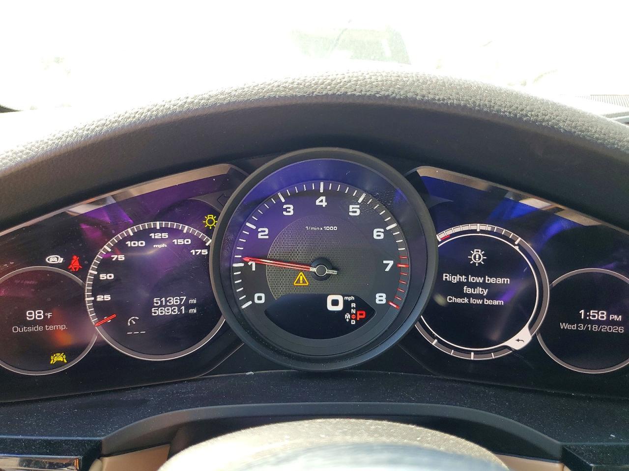 2021 PORSCHE CAYENNE photo 25