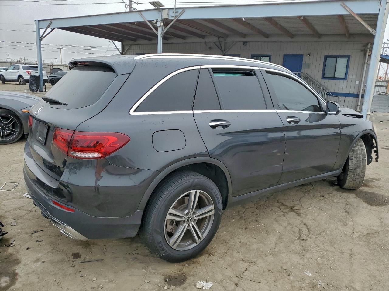 2020 MERCEDES-BENZ GLC 300 photo 3