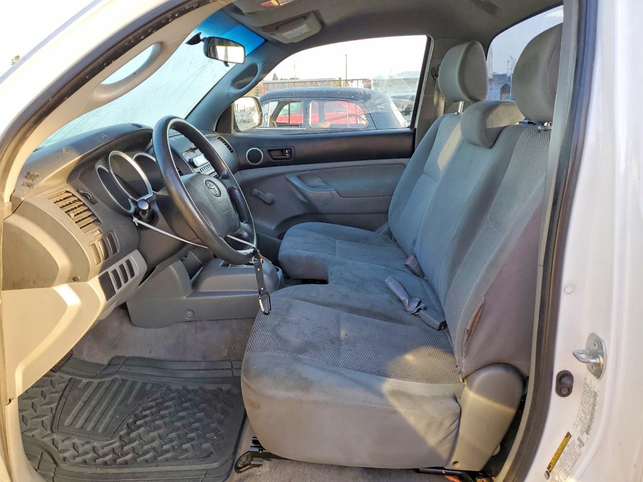 2007 TOYOTA TACOMA BASE photo 7