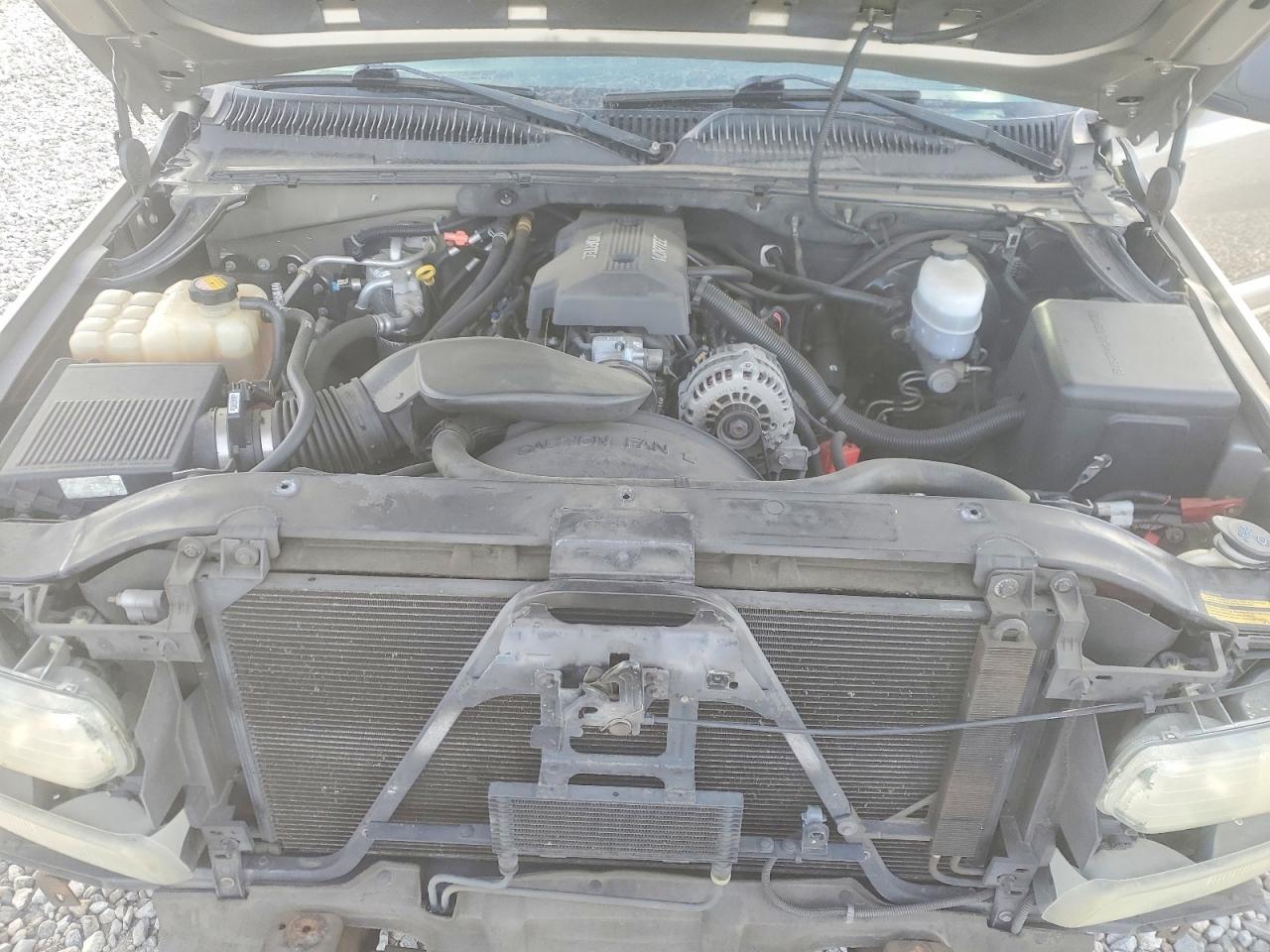 2000 CHEVROLET SUBURBAN K1500 photo 12