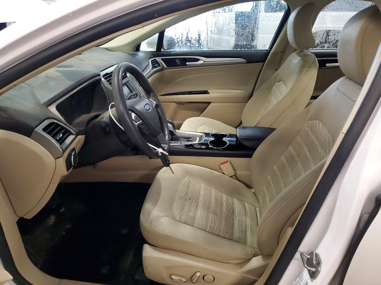 2016 FORD FUSION SE photo 13