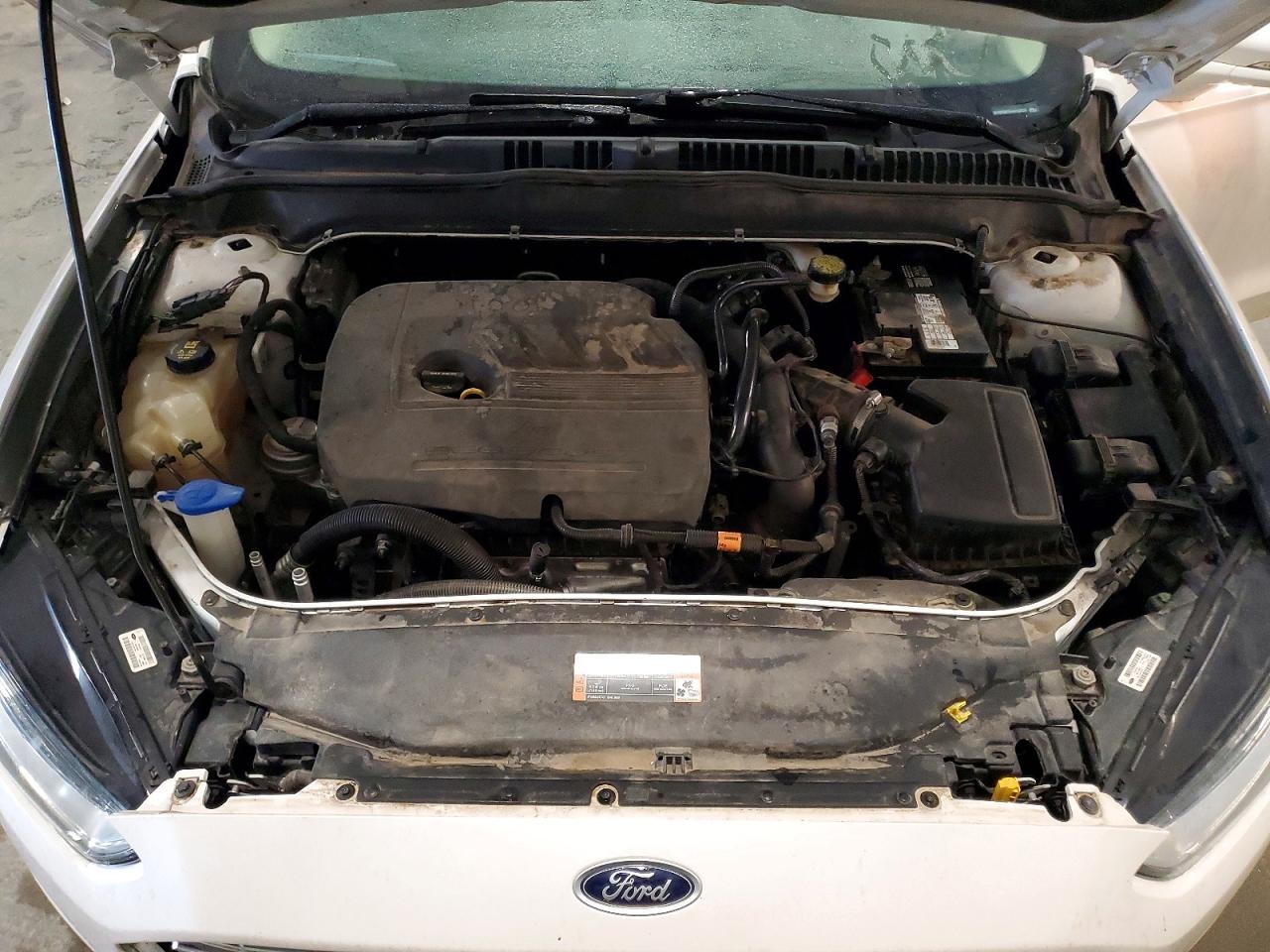 2016 FORD FUSION SE photo 21