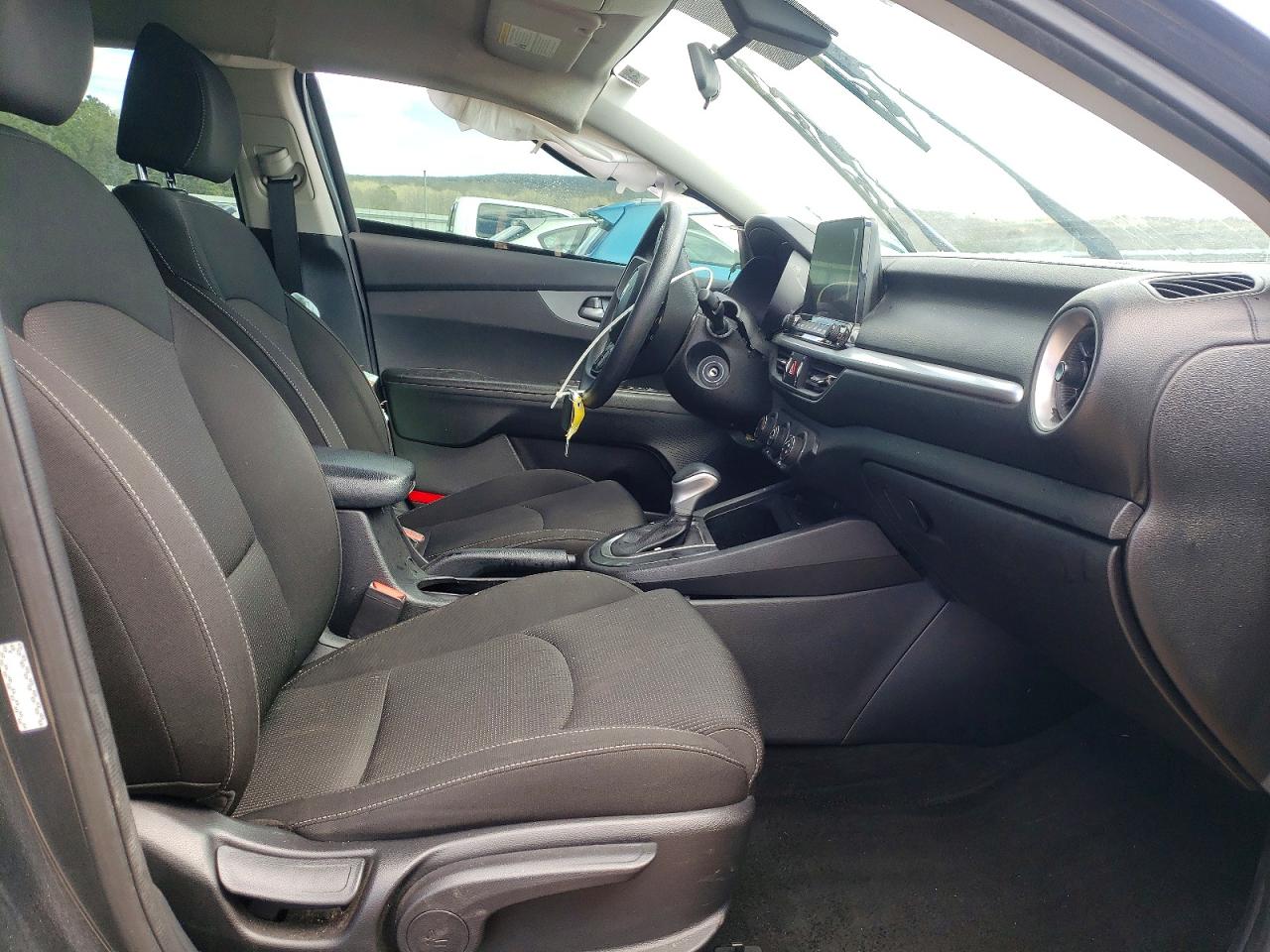 2021 KIA FORTE LXS photo 13