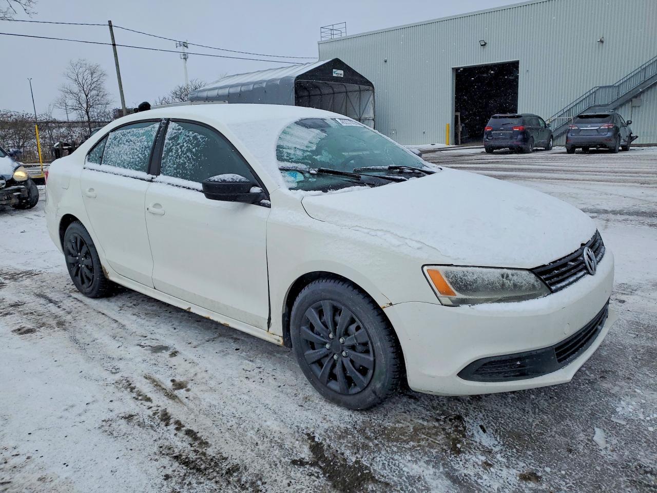 2013 VOLKSWAGEN JETTA BASE photo 10