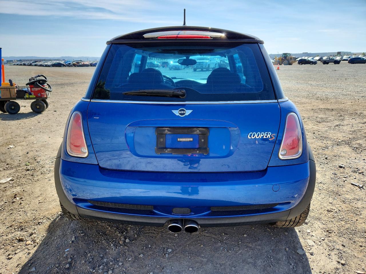 2006 MINI COOPER S photo 16