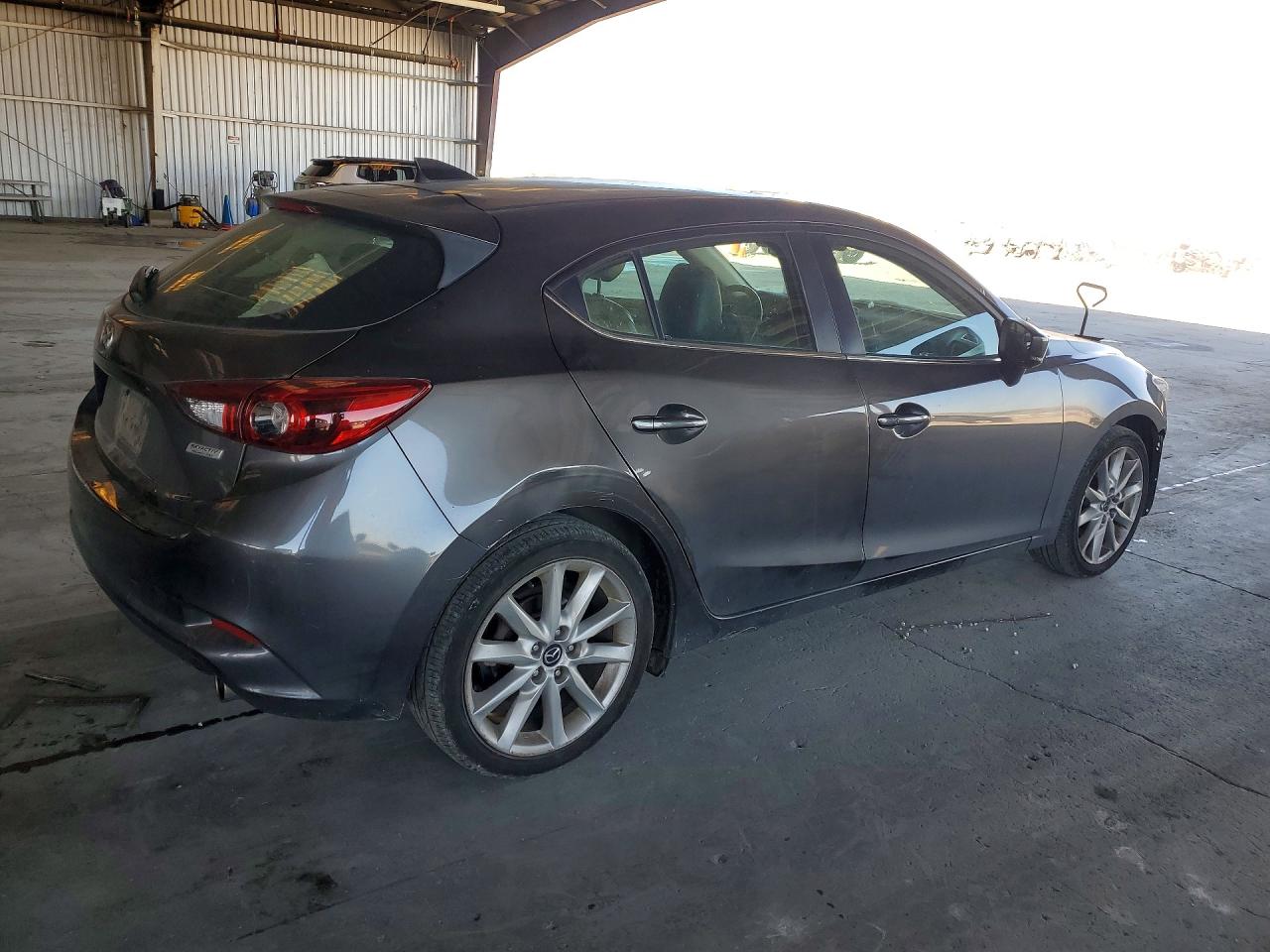 2017 MAZDA 3 GRAND TOURING photo 5