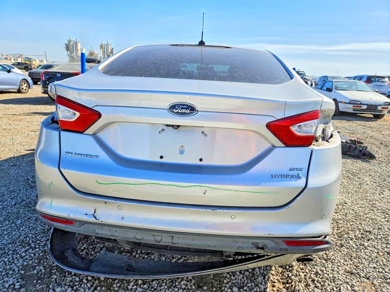 2016 FORD FUSION SE HYBRID photo 11