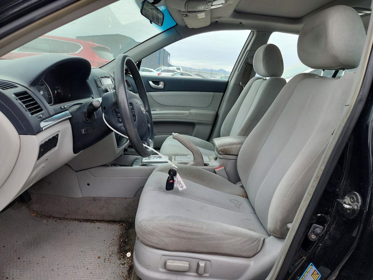 2008 HYUNDAI SONATA GLS photo 7