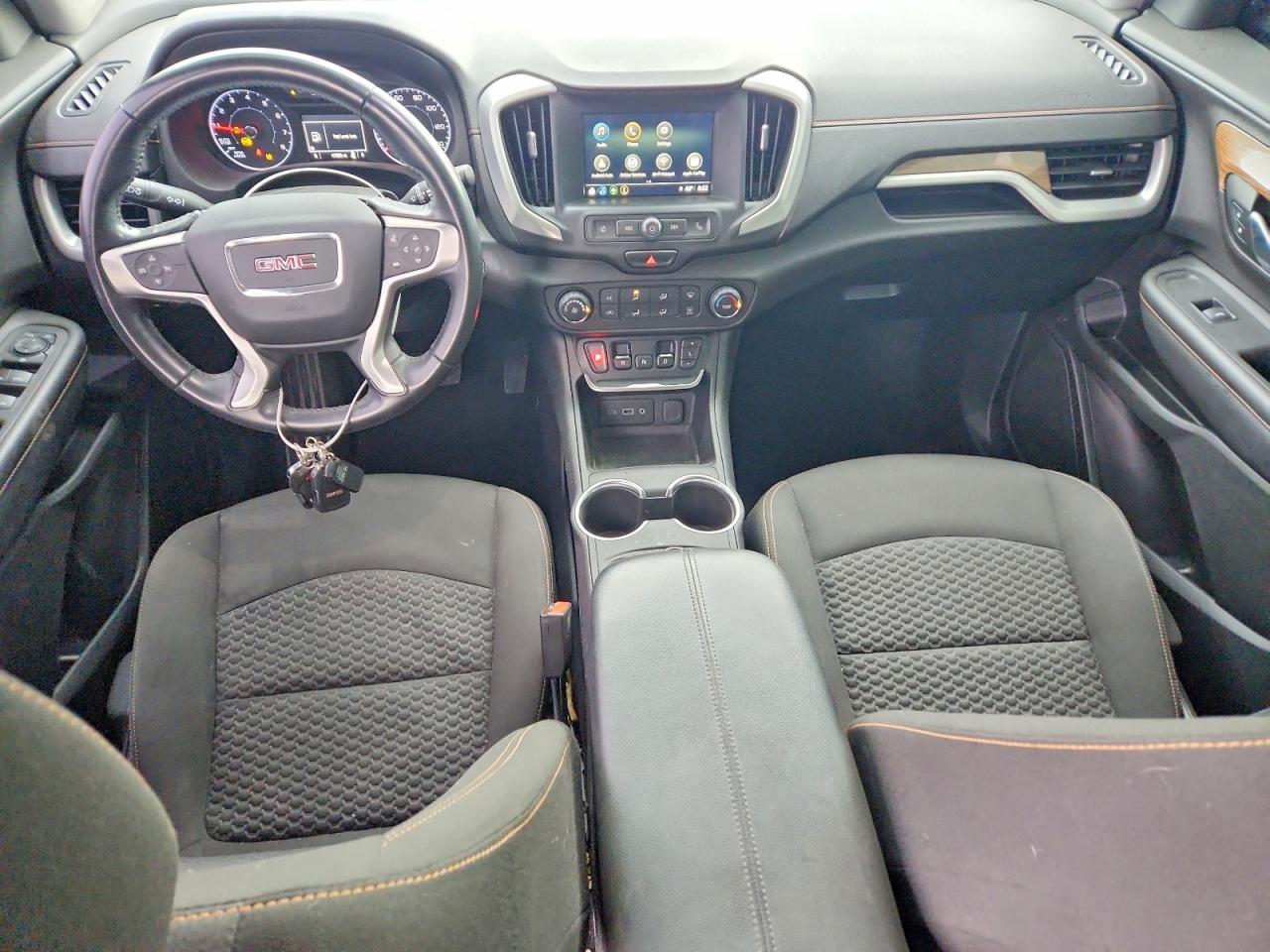 2018 GMC TERRAIN SLE photo 15