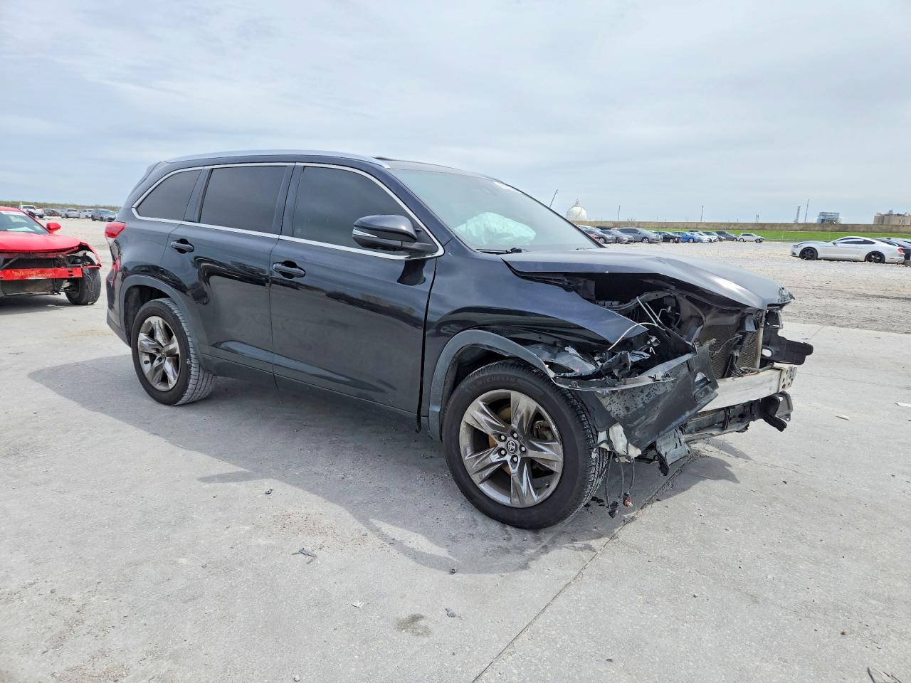 2018 TOYOTA HIGHLANDER LIMITED PLATINUM photo 7