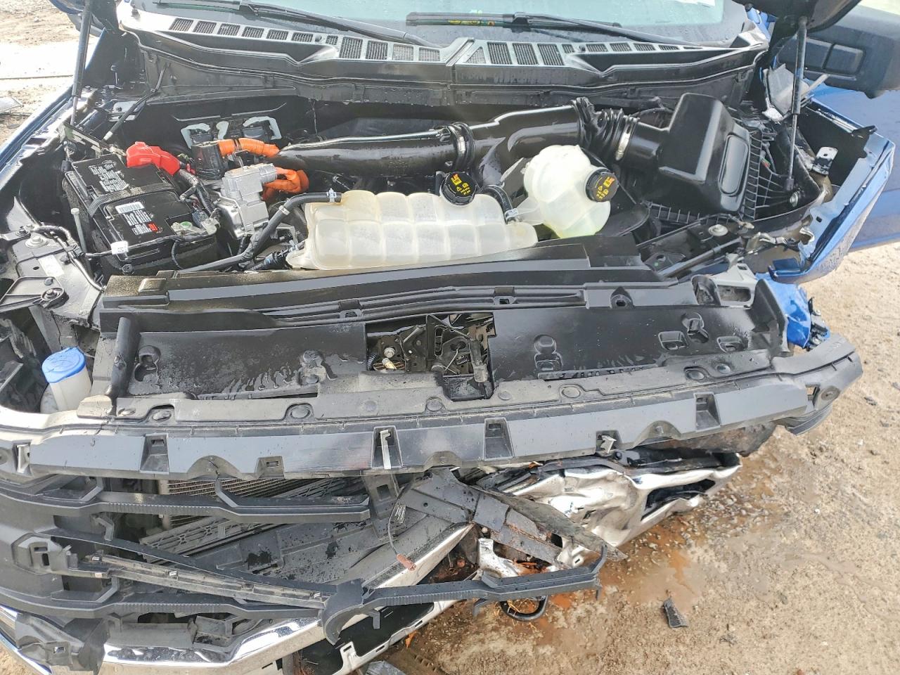 2024 FORD F150 XLT photo 11
