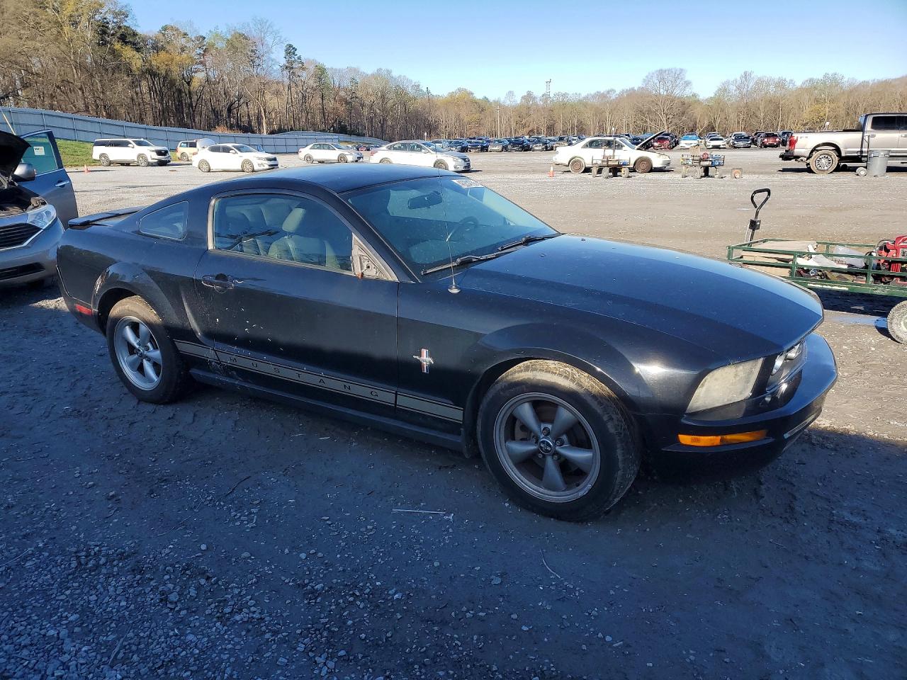 2008 FORD MUSTANG photo 4
