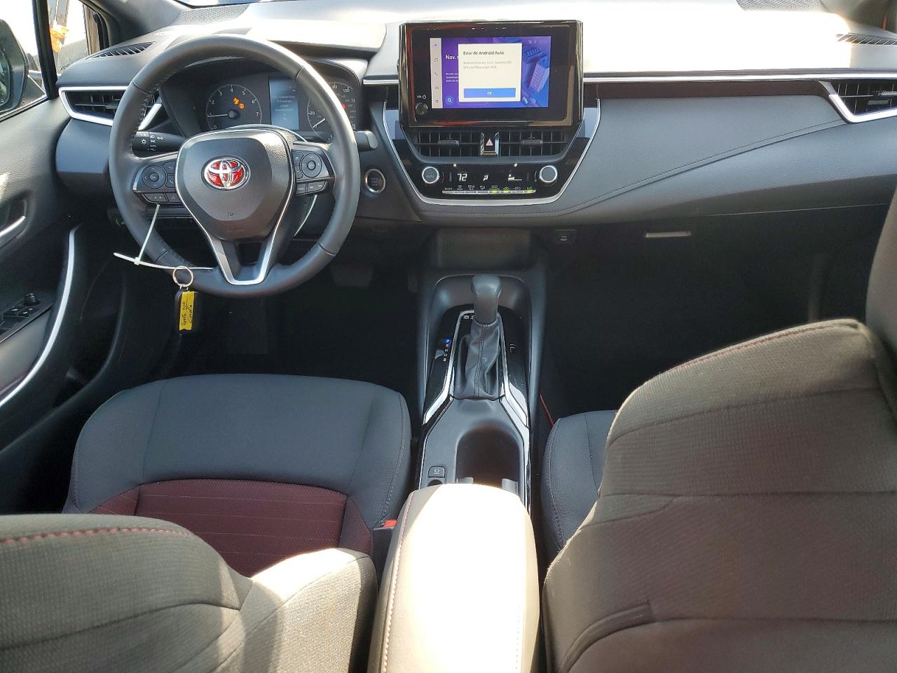 2025 TOYOTA COROLLA SE photo 8