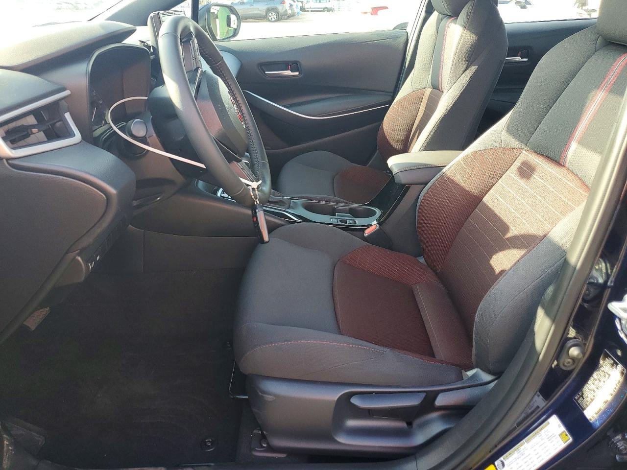 2025 TOYOTA COROLLA SE photo 7