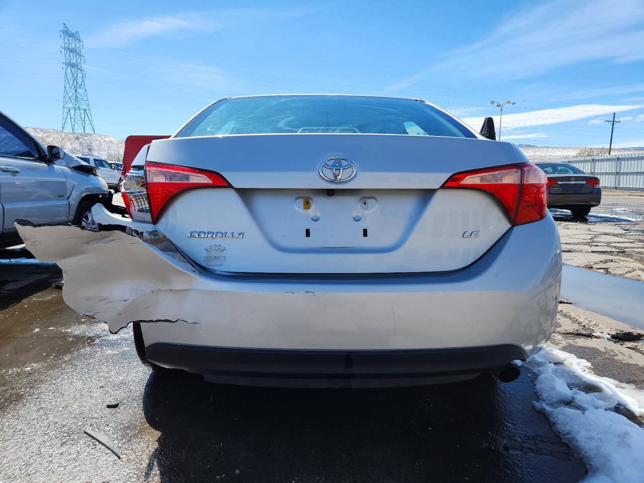2017 TOYOTA COROLLA LE photo 16