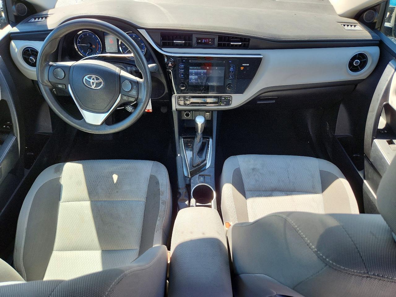 2017 TOYOTA COROLLA LE photo 22