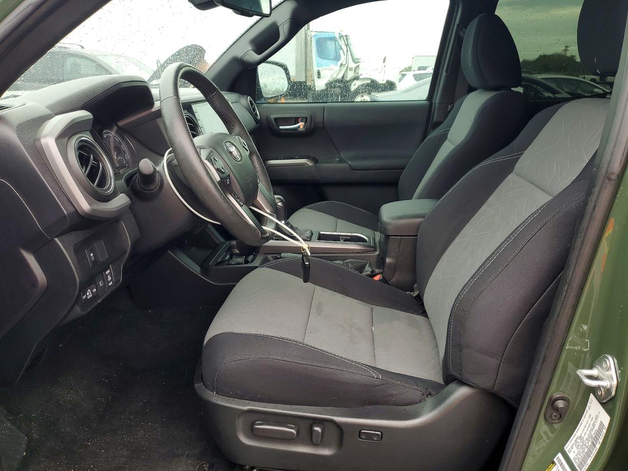 2021 TOYOTA TACOMA SR5 V6 photo 7
