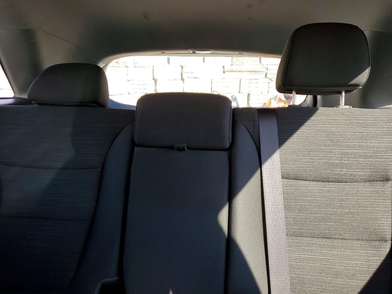 2015 KIA SORENTO LX photo 19