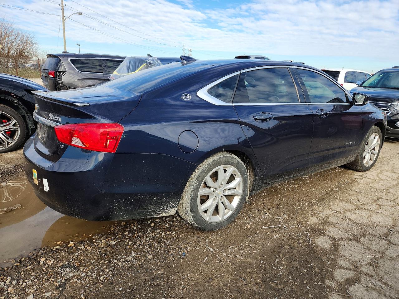 2018 CHEVROLET IMPALA LT photo 3