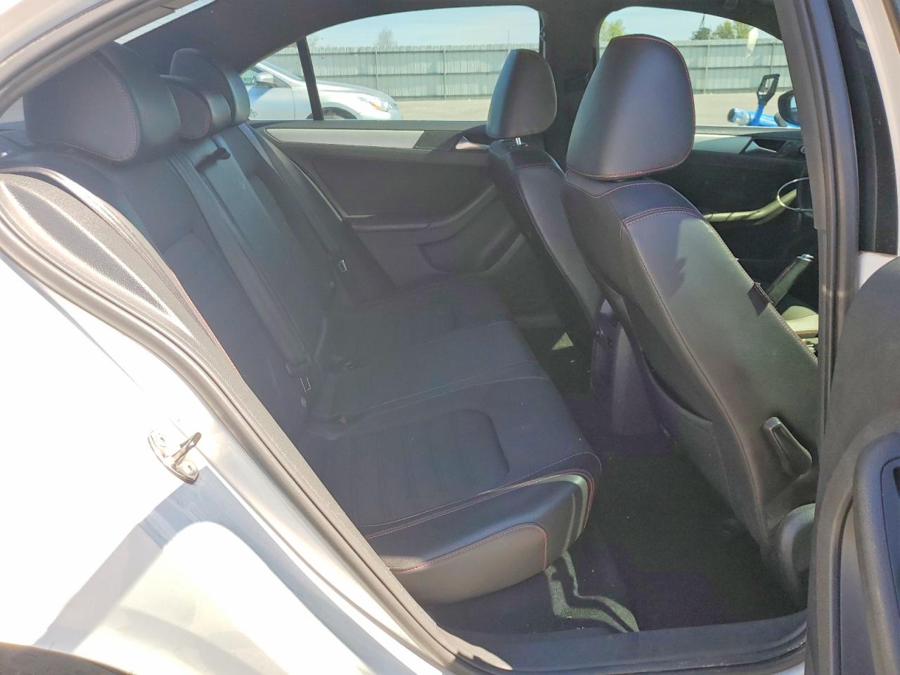 2013 VOLKSWAGEN JETTA GLI photo 28