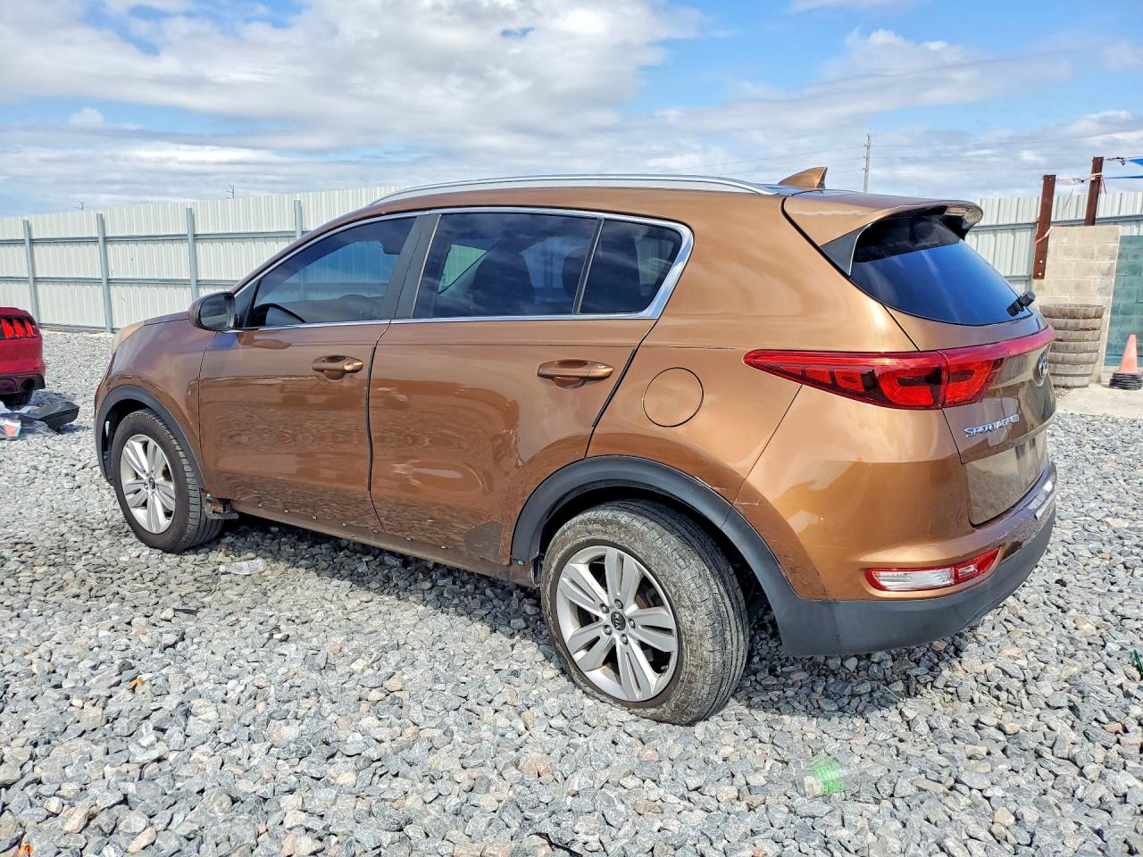 2019 KIA SPORTAGE LX photo 4