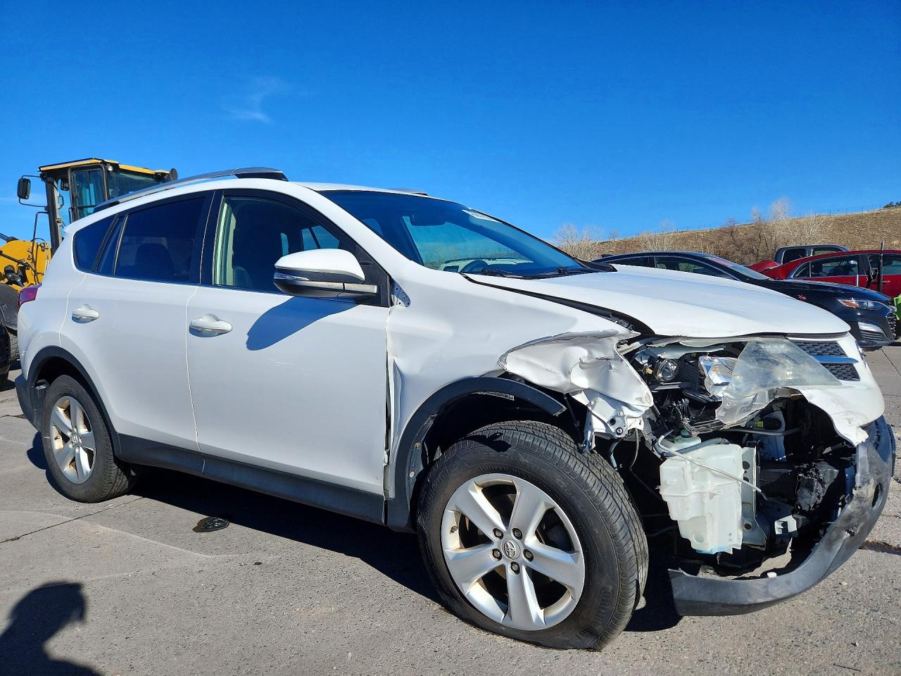 2013 TOYOTA RAV4 XLE photo 7