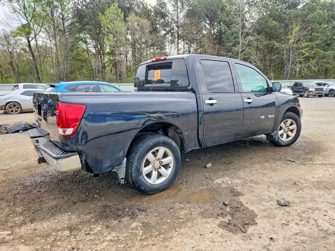 2011 NISSAN TITAN S photo 7