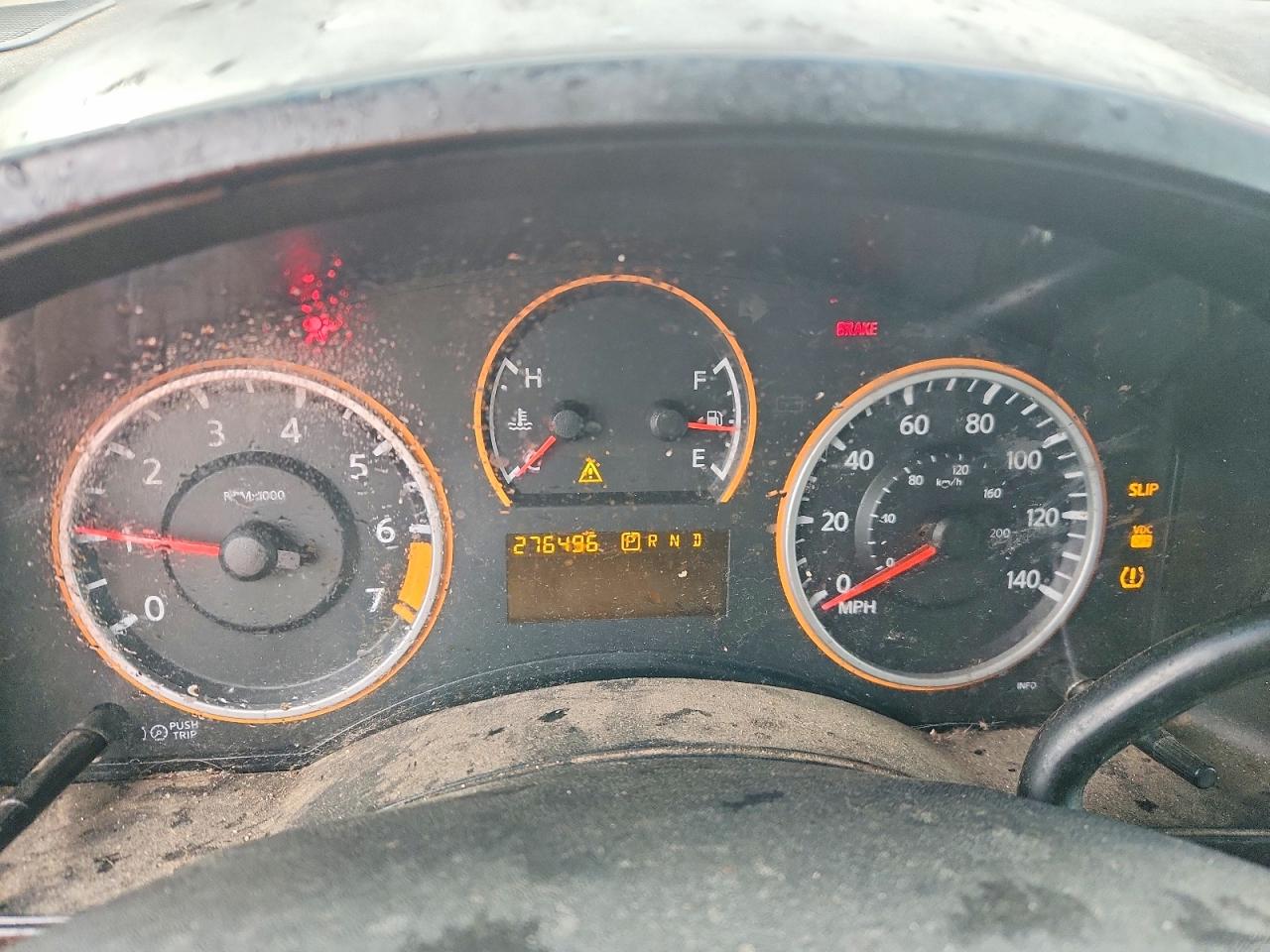 2011 NISSAN TITAN S photo 25