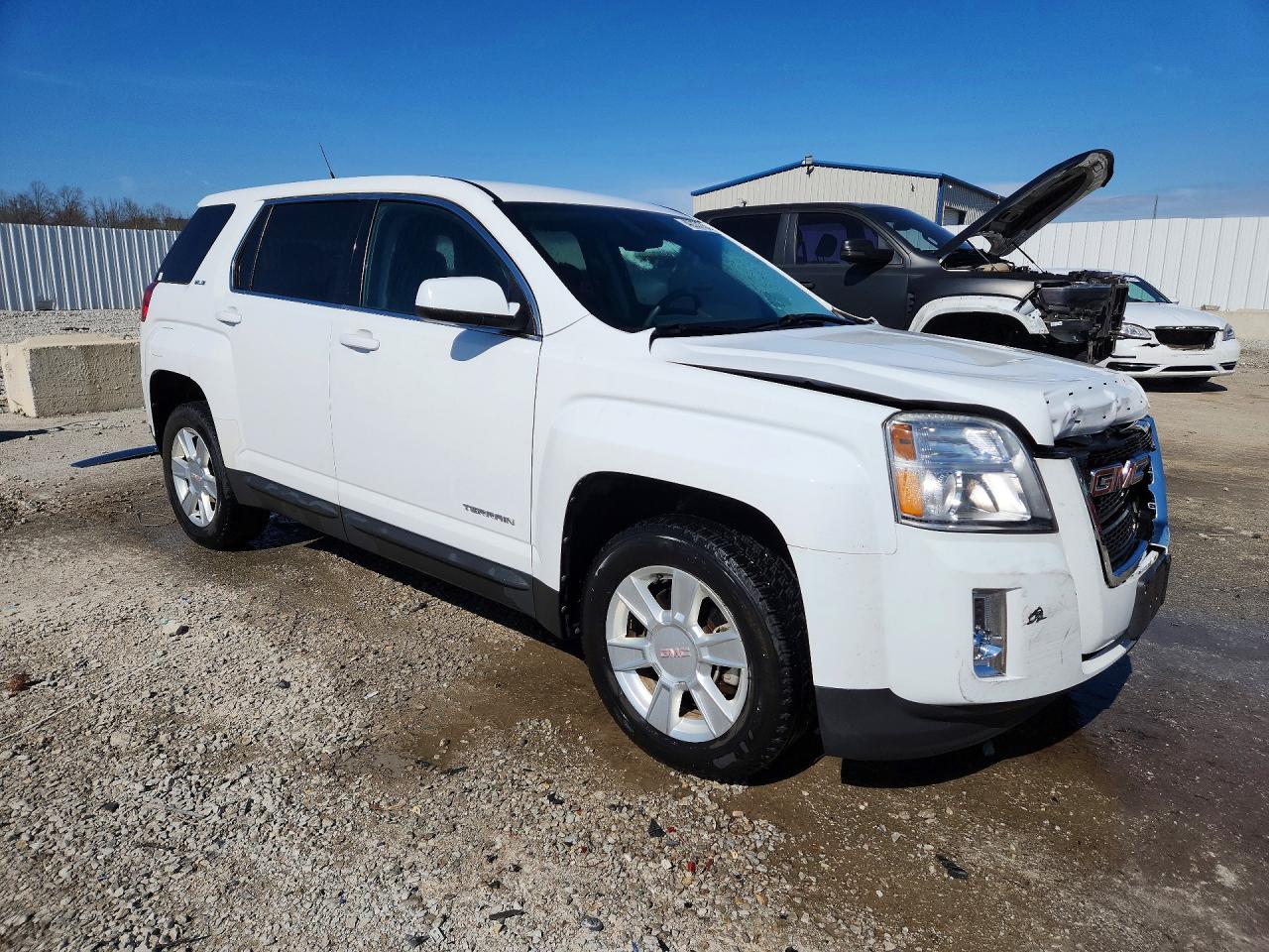 2012 GMC TERRAIN SLE photo 4