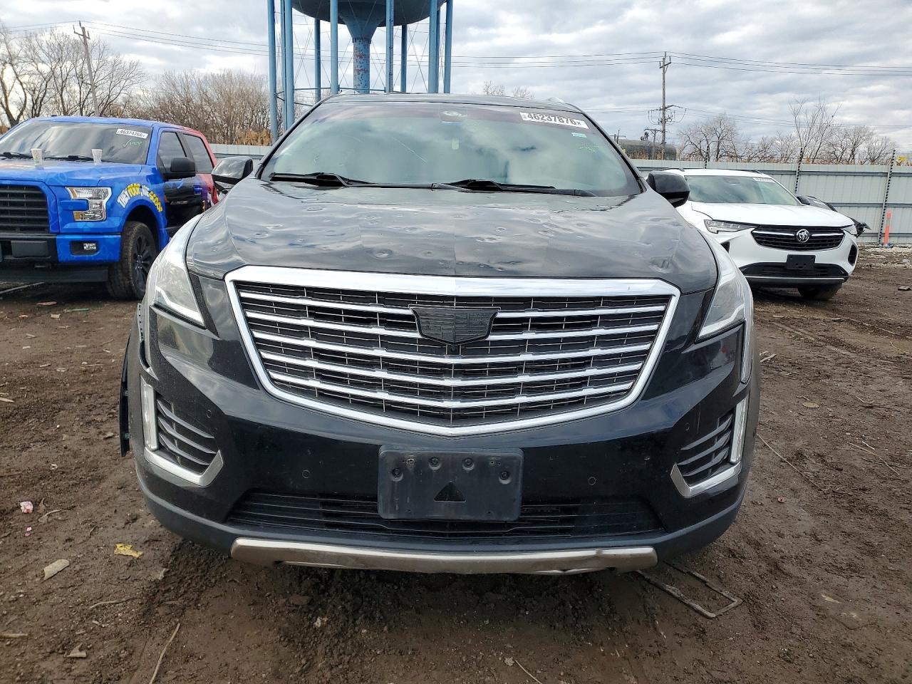 2019 CADILLAC XT5 PLATINUM photo 5