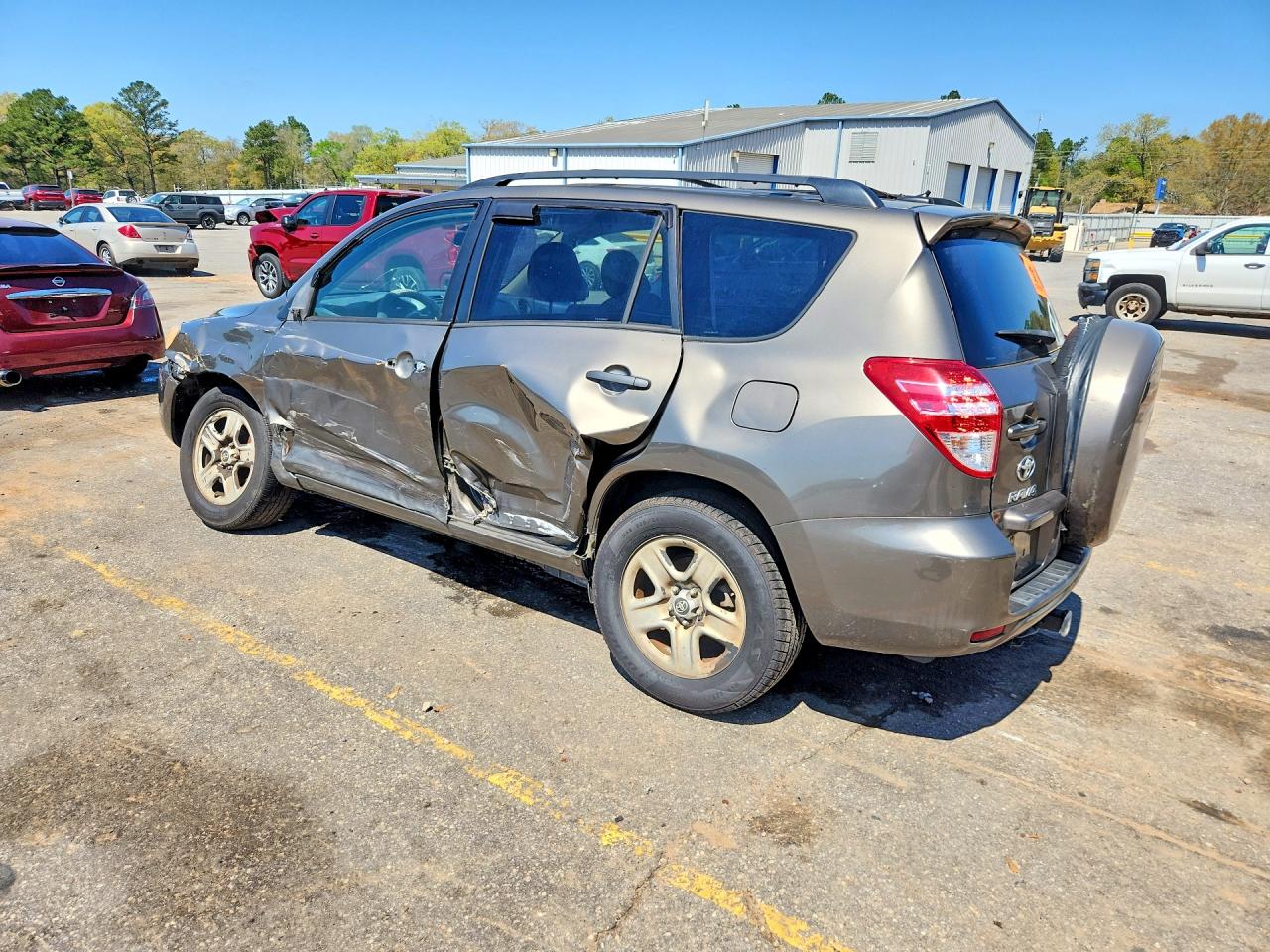 2011 TOYOTA RAV4 BASE photo 3