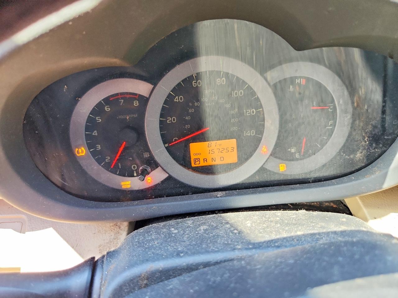 2011 TOYOTA RAV4 BASE photo 17