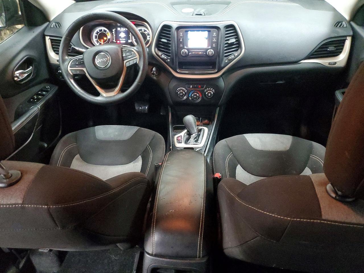 2016 JEEP CHEROKEE SPORT photo 15