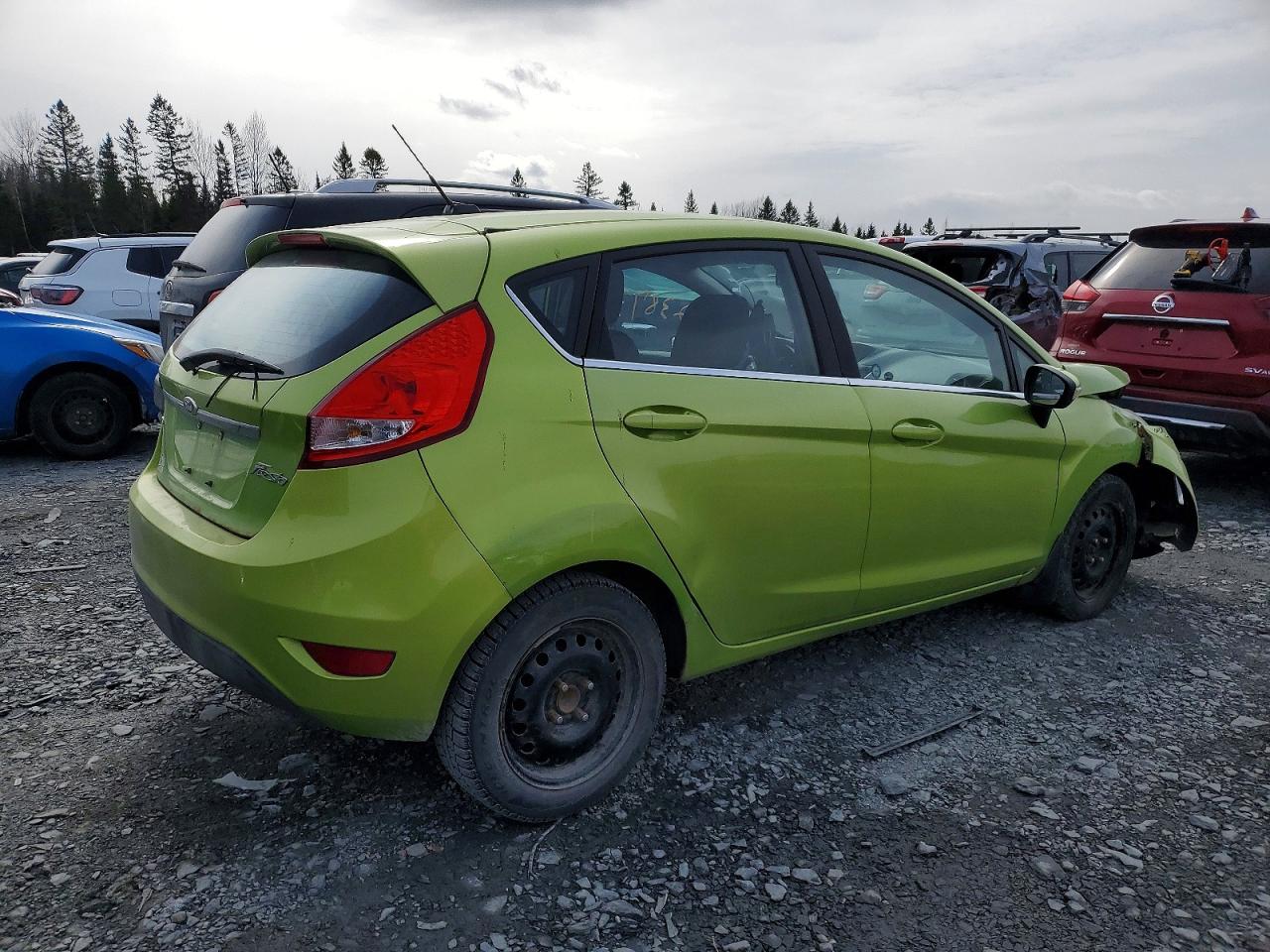 2011 FORD FIESTA SES photo 5